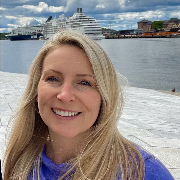 Meet your Posher, Andrea - Picture 1 of 1